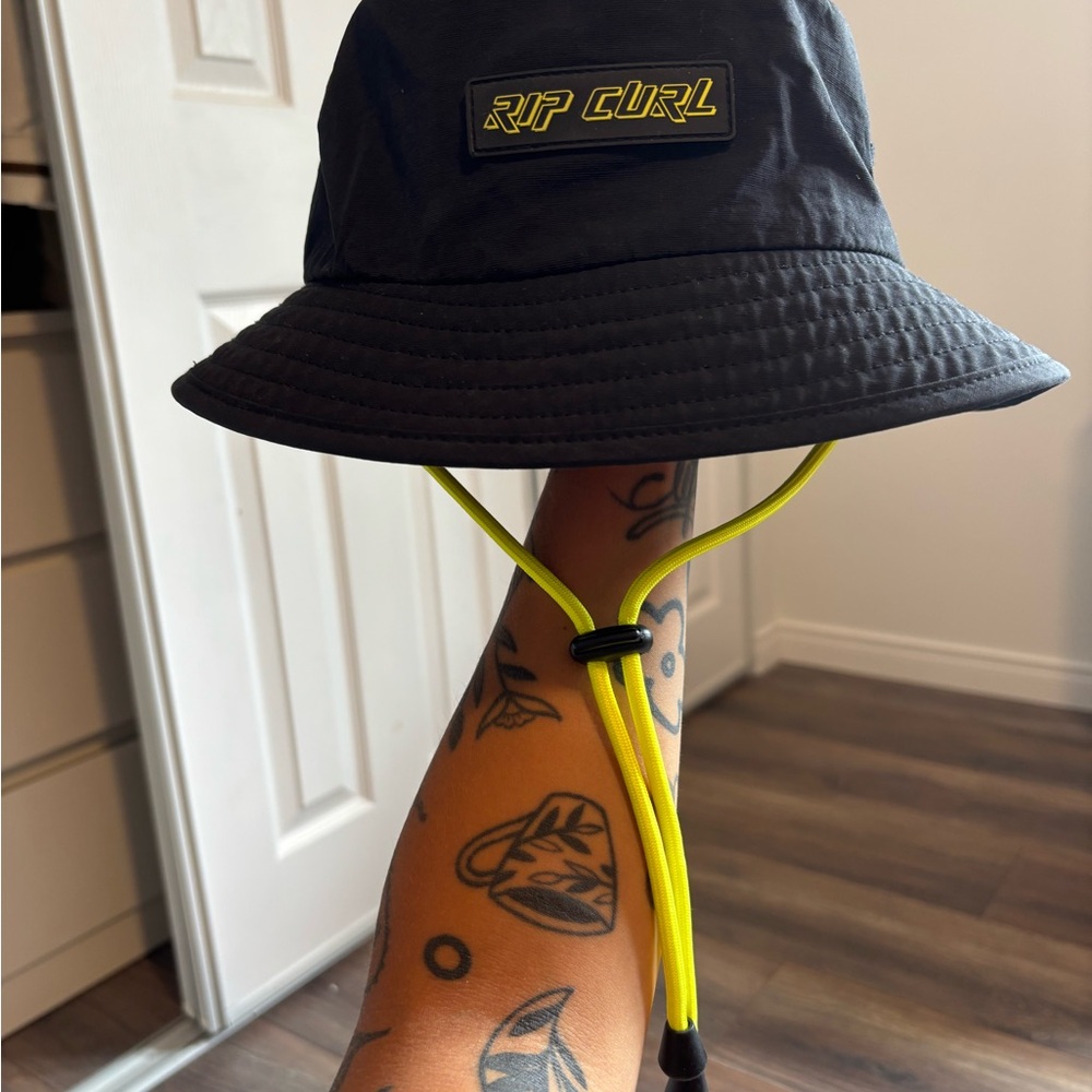 Rip Curl Black Hat with Yellow Cord